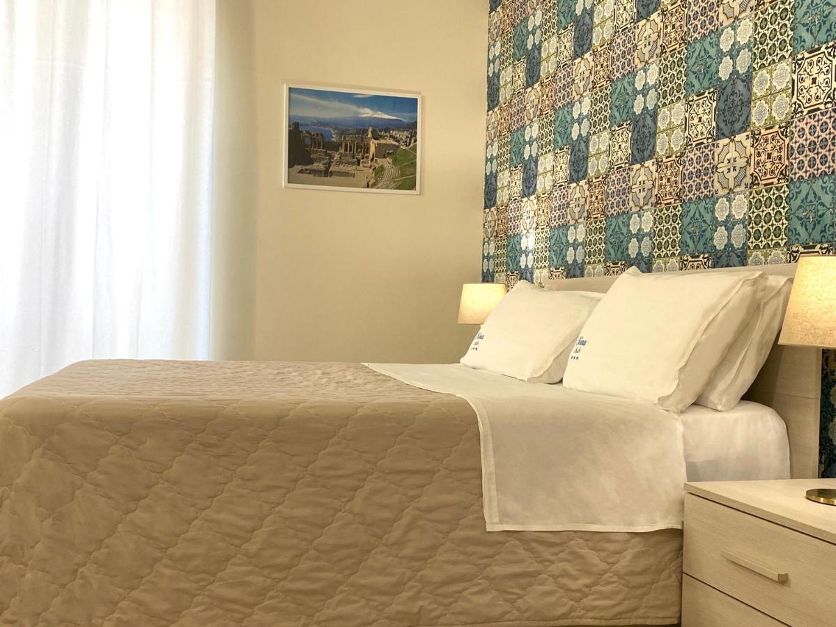 Nina B&B Giardini-Naxos Kültér fotó