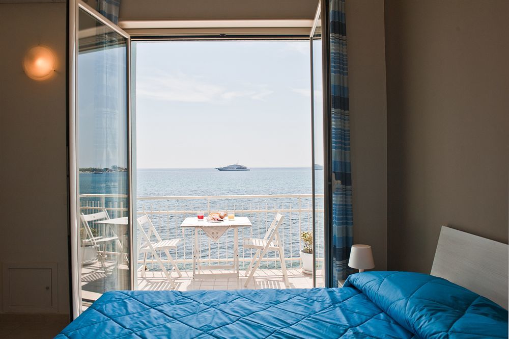 Nina B&B Giardini-Naxos Kültér fotó