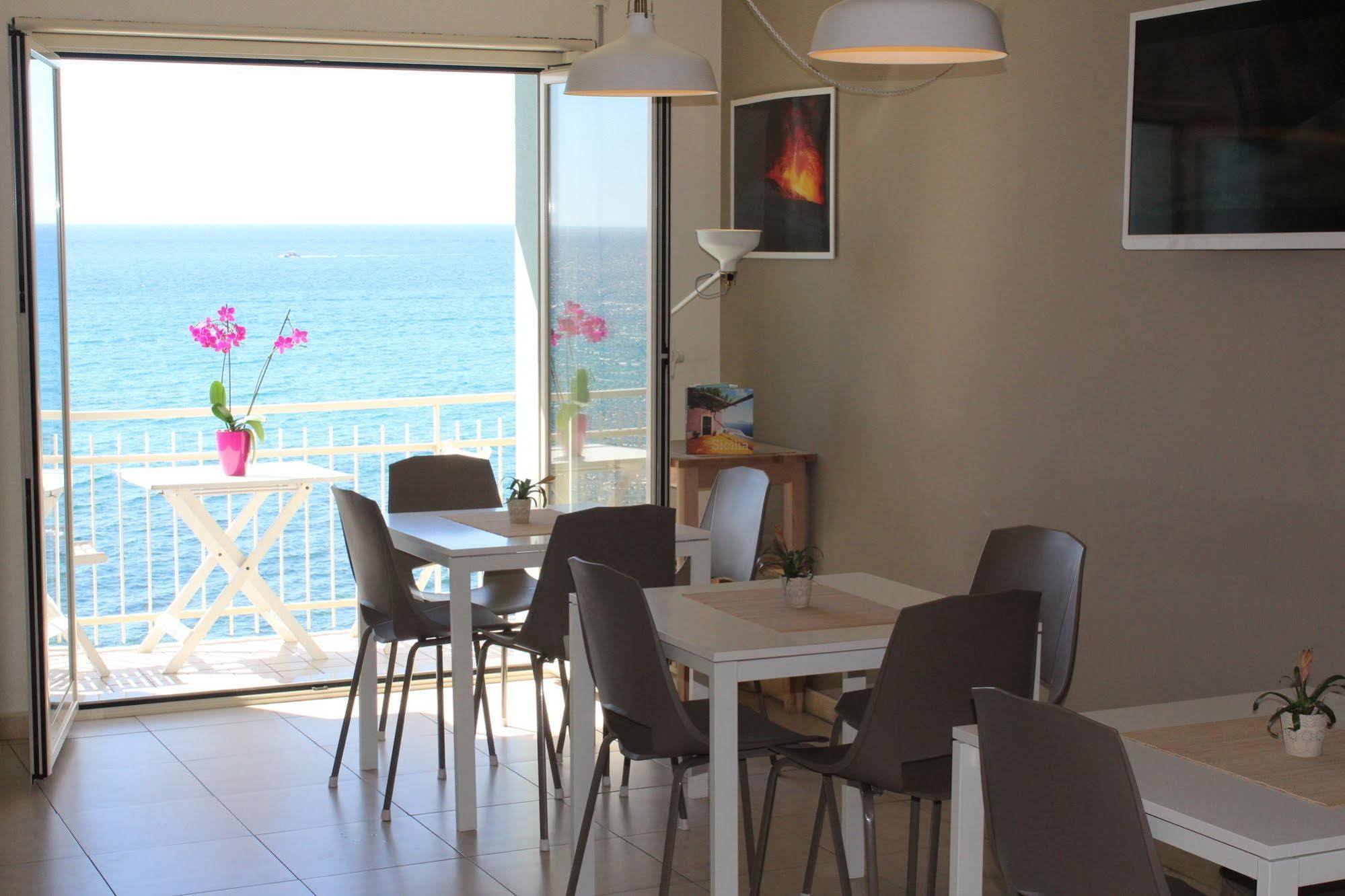 Nina B&B Giardini-Naxos Kültér fotó