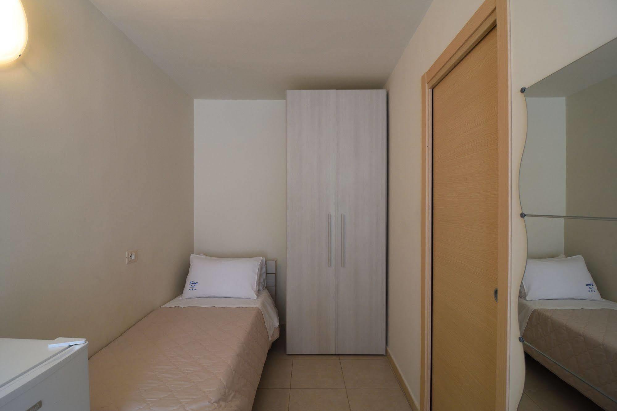 Nina B&B Giardini-Naxos Kültér fotó